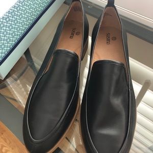 Susina Black Leather Loafer